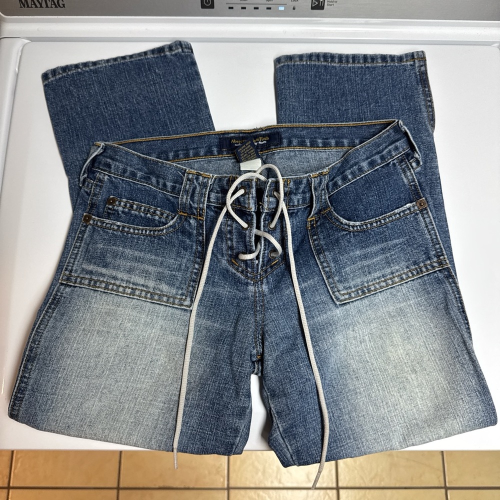 Abercrombie & Fitch Denim Lace-Up Capri Jeans